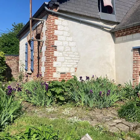 Jolie Petite * Mesbrecourt-Richecourt